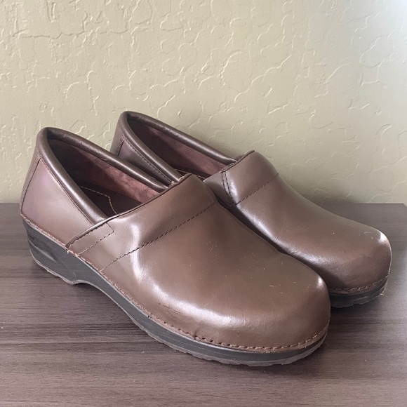 Lands End Brown Leather Slip On Slip Resistant Professional Clogs‎ Shoes Size 10 - Picture 4 of 9